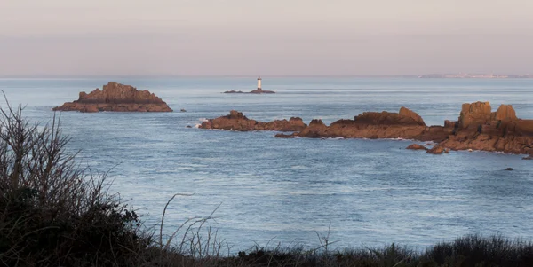 Lugna havet i solnedgången — Stockfoto