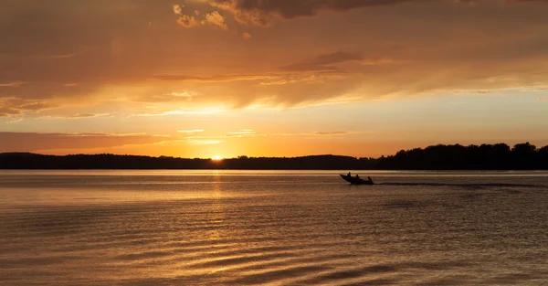 Havet, himlen vid solnedgång — Stockfoto