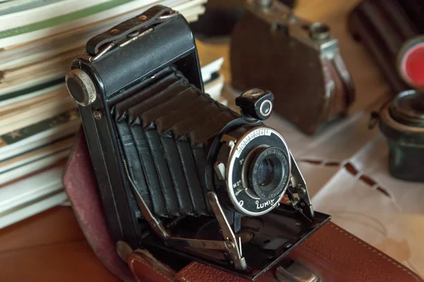 Antika fotoğraf makinesi — Stok fotoğraf