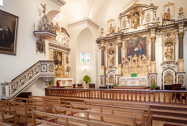 Kerk interieur — Stockfoto