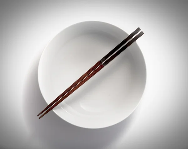 筷子的陶瓷板 — 图库照片