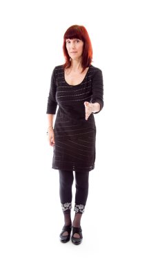 kadın el el sıkışması için sunan