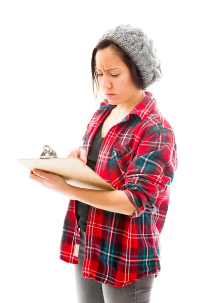 Mujer escribiendo en portapapeles —  Fotos de Stock