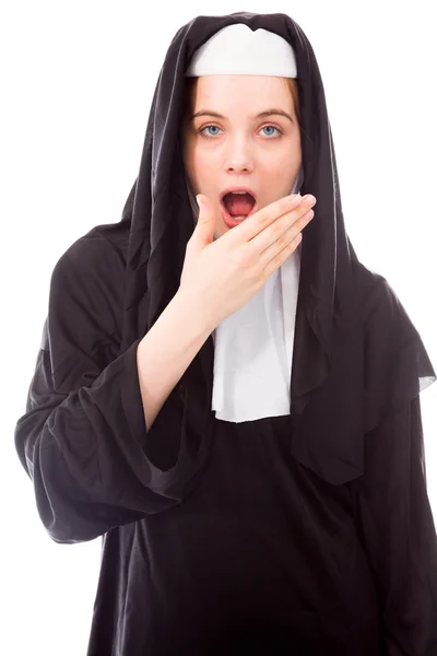 Nonne wirkt geschockt — Stockfoto