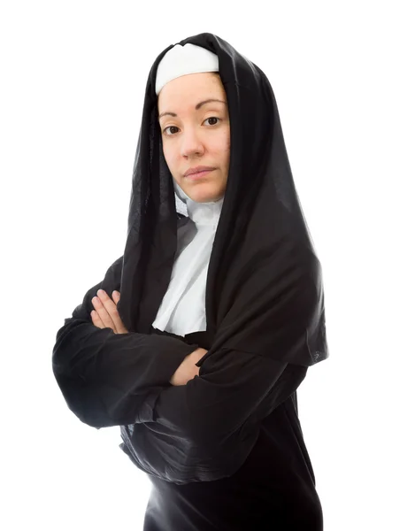 Nun met gekruiste armen — Stockfoto