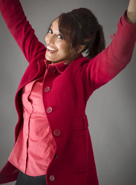 Mujer joven india celebrando el éxito — Foto de Stock