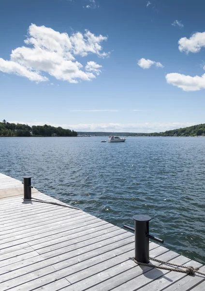 Motorboot im Meer — Stockfoto