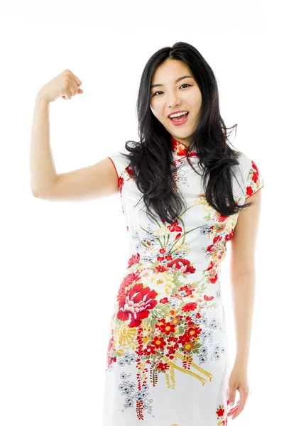Vrouw buigen biceps — Stockfoto