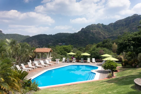 Swimming pool — Stock Photo, Image