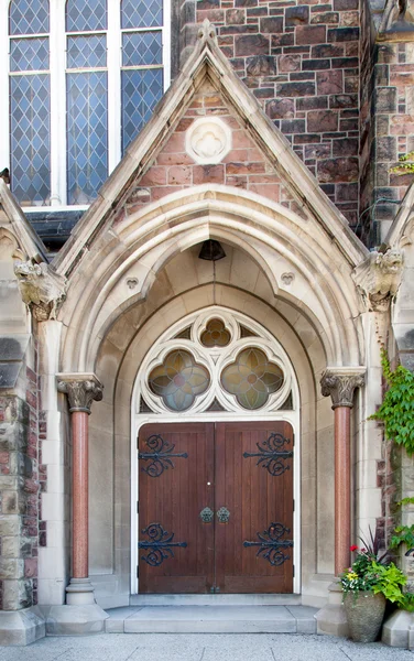 Fachada de uma igreja — Fotografia de Stock