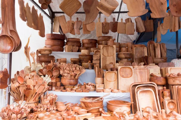 Ustensiles en bois à vendre — Photo