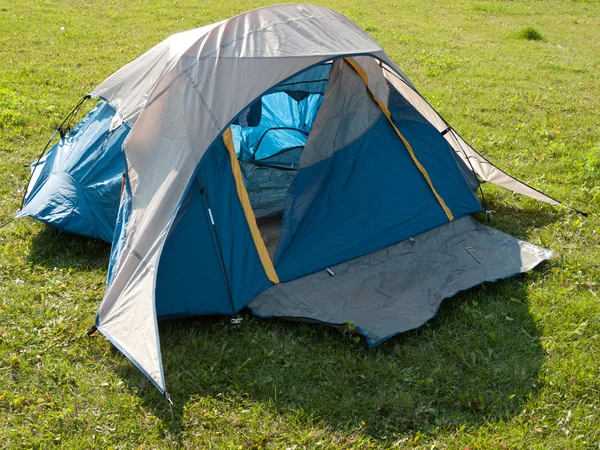 Camping tent — Stockfoto