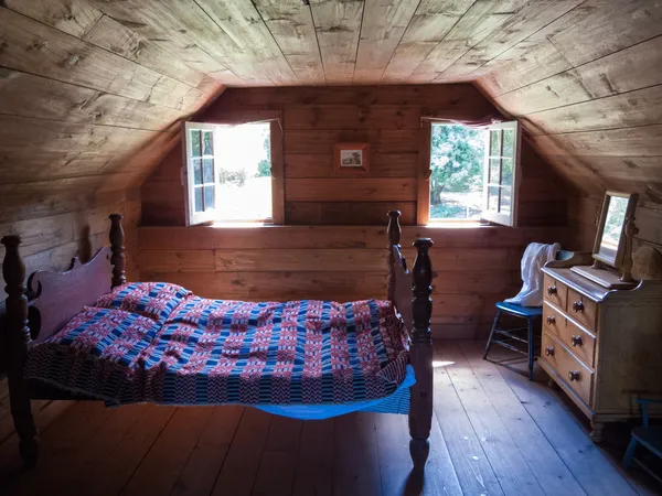 Intérieurs d'une cabane en rondins — Photo