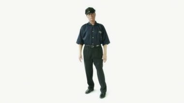 Polis ayakta üzgün