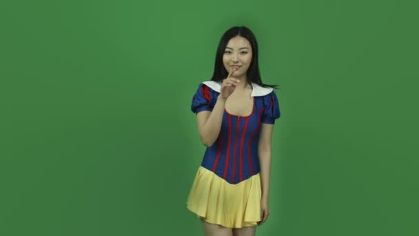Snow white with a secret — Stock Video