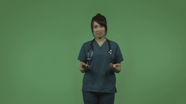 Indien femme médecin — Video