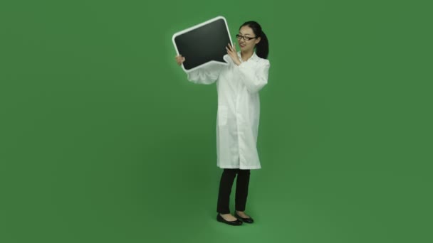 Scientist with blank speech bubble — Stock Video