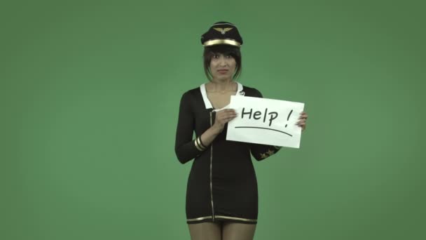 Indiase lucht gastvrouw met help teken — Stockvideo