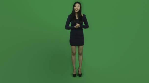 Asiática chica hablando — Vídeos de Stock