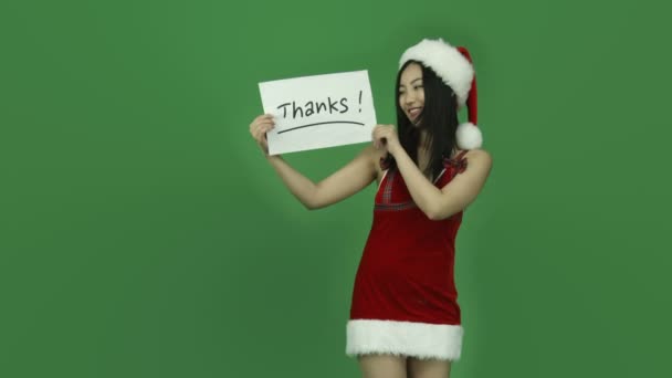 Девушка благодарна с благодарностью знак — стоковое видео