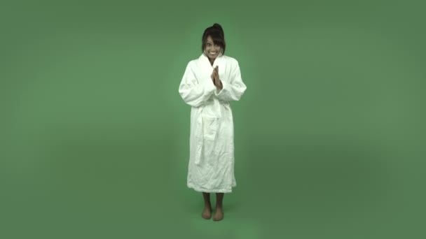 十指交叉的女人 — 图库视频影像