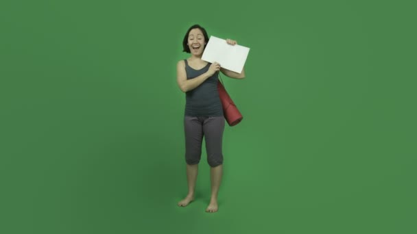 Girl holding with blank sign — Stock Video