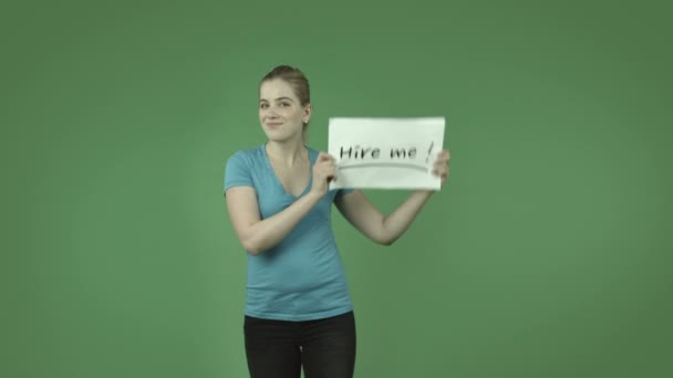 Girl with hire me sign — Stock Video