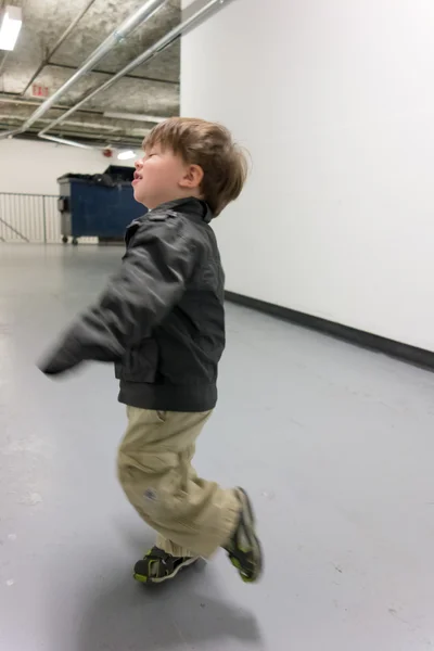 Boy playing — Stock Photo, Image