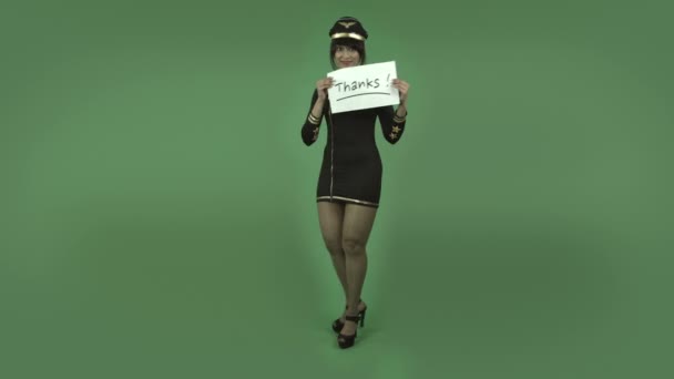 Hostess aerea con segno di ringraziamento — Video Stock