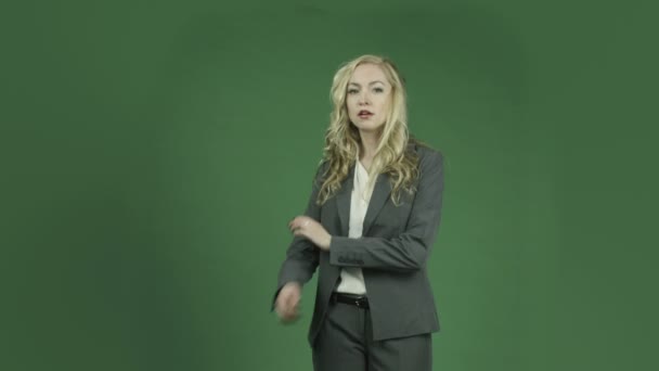 Caucasian businesswoman is upset — Stock Video