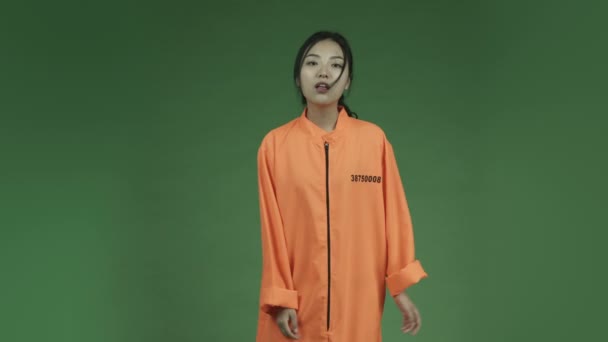 Tahanan wanita Asia — Stok Video