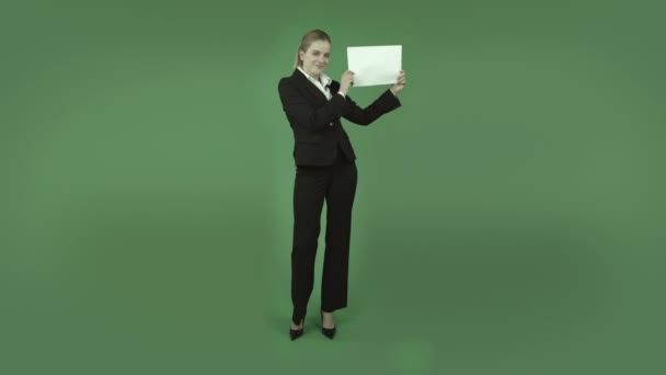 Happy business girl with blank sign — Stock Video