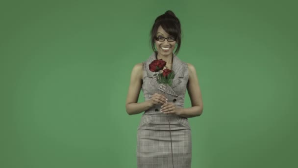 Indian businesswoman  with red rose — Stock Video