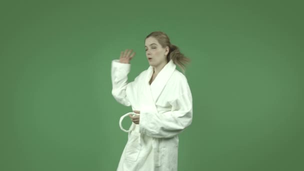 Girl in bathrobe — Stock Video