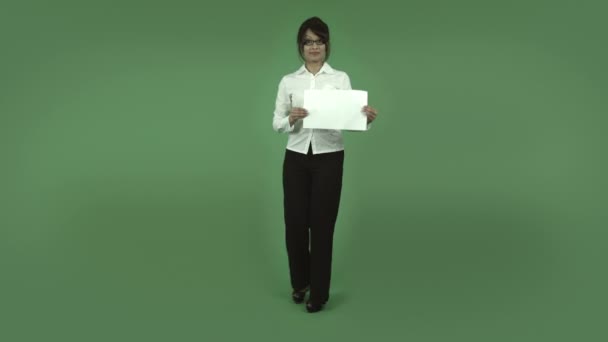 Business woman with blank sign — Stock Video