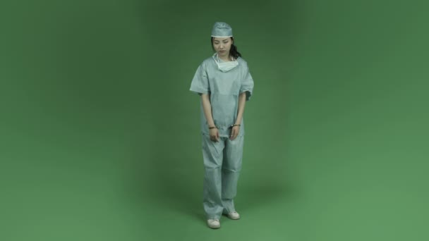 Asiático mulher médico — Vídeo de Stock