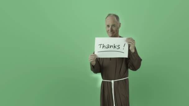 Mnich z wdzięczny dzięki znak — Wideo stockowe