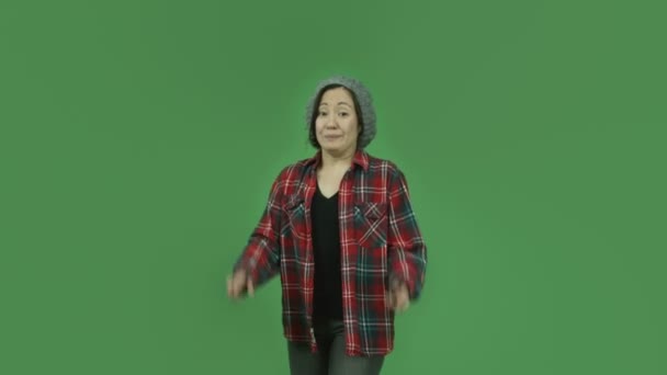 Vrouw met vingers gekruist — Stockvideo