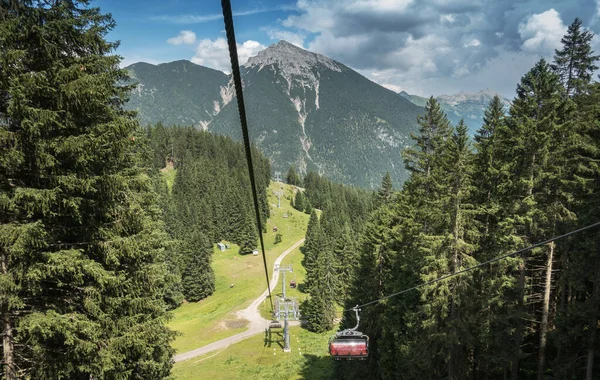 Horní Lanovka Lese Rakousko — Stock fotografie