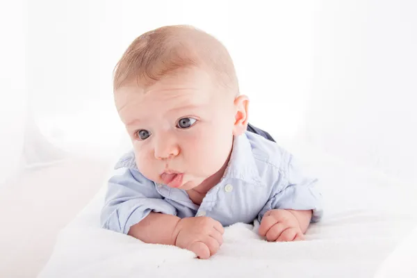 Bebe Garcon Collant Sa Langue Faire Interieur Stock Photo