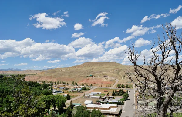 Vista desde arriba en la ciudad de Dubois, estado de Wyoming, EE.UU. — Foto de Stock