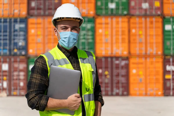 Portrait Logistic Engineer Man Medical Face Mask Standing Large Commercial — Stock Photo, Image