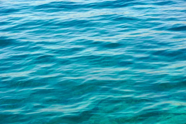 Fundo Abstrato Bonito Com Superfície Turquesa Transparente Água Mar Rasa — Fotografia de Stock