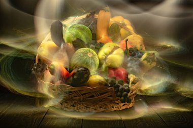 Sebze ve meyvelerle dolu bir sonbahar, ışıkla özetlenmiş bir sepetin içinde.