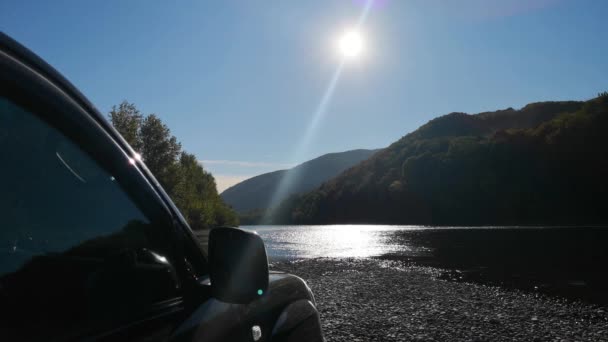 Suv Een Berg Rivier Herfst — Stockvideo