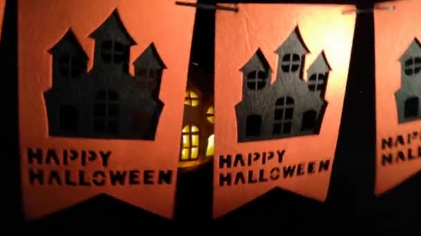 Cadılar Bayramı Kutlamak Için Bayraklardan Oluşan Parlak Bir Çelenk — Stok video