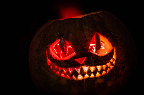 Sorriso Gato Esculpido Uma Abóbora Halloween — Fotografia de Stock