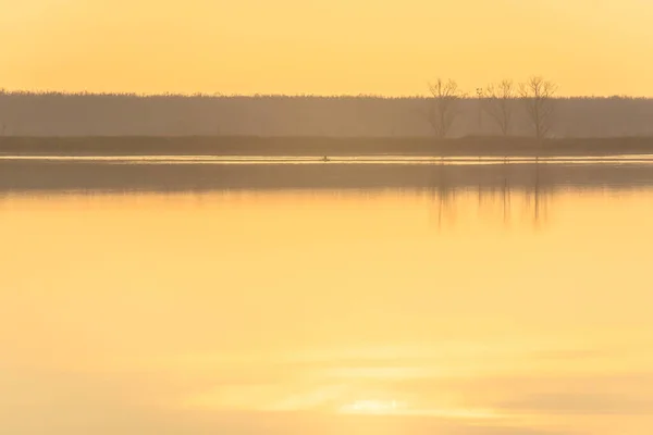 Gölde Güzel Kış Günbatımı — Stok fotoğraf