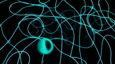 Kristal kürenin üzerindeki ışık ile soyut doku kalıbının yansıması      