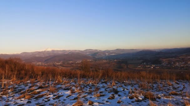 Giri Tempo Paesaggio Invernale Nelle Montagne Dei Carpazi — Video Stock